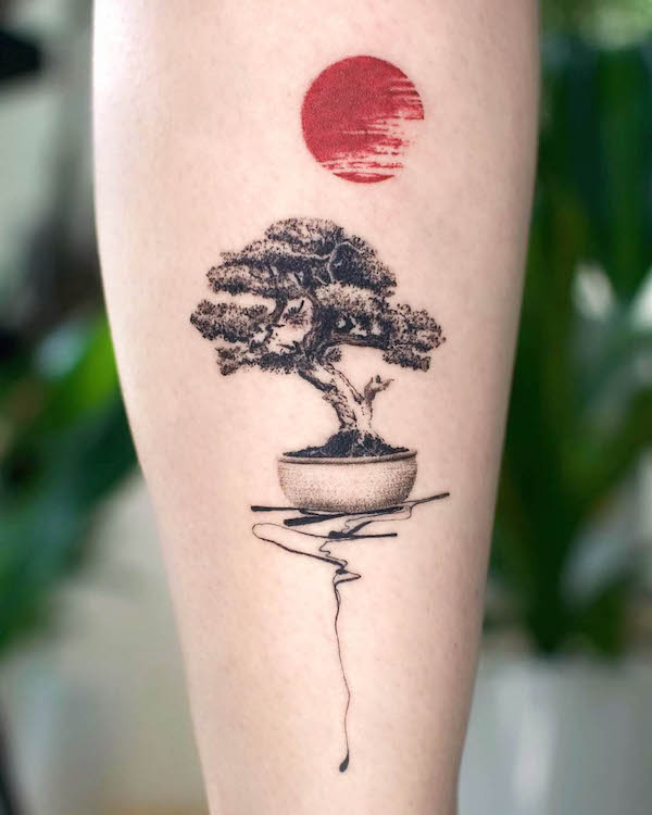 Tatuaggio di albero bonsai di @i.petrova