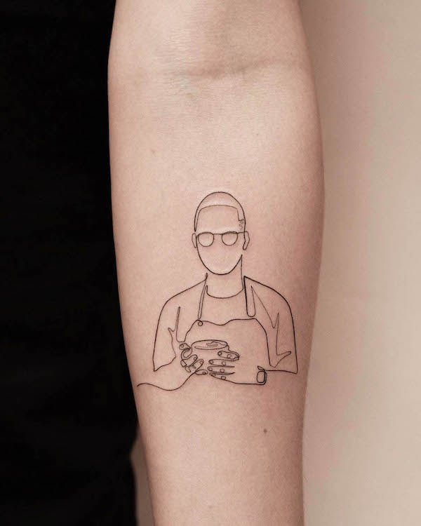 Tatuaggio barista fine line di @ga_rolll