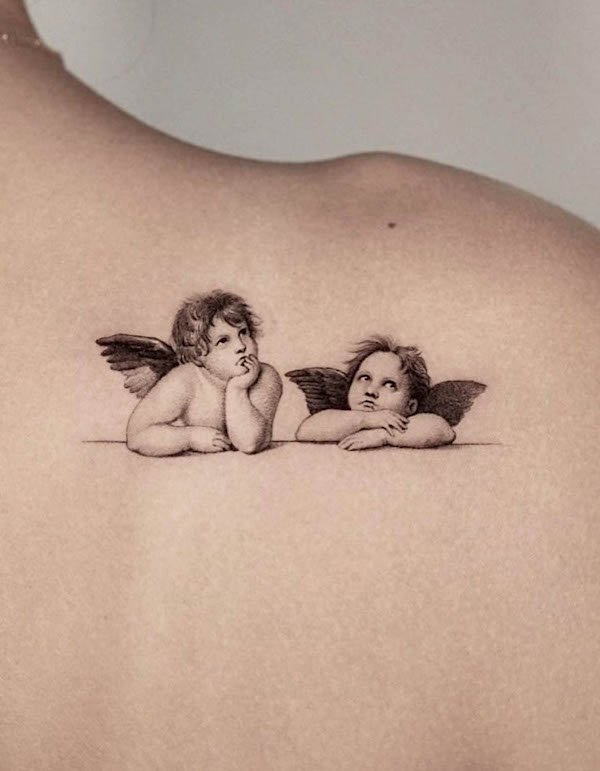Tatuaggio Angelo sulla spalla di @drag_ink