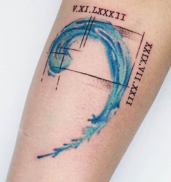 Tatuaggio dell'onda del rapporto aureo di @sonerkurak