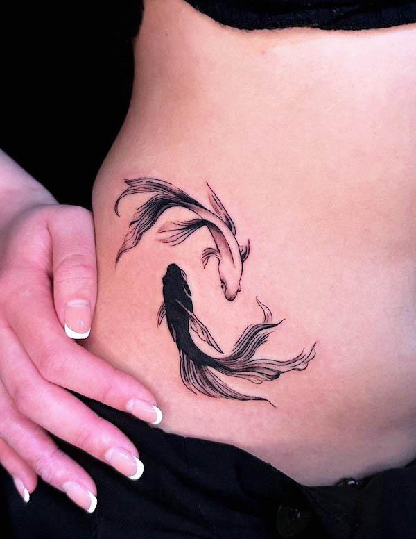 Tatuaggio Pesci yin yang di @hamnessy