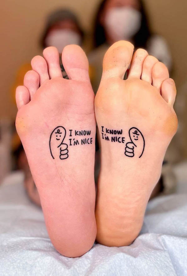 Tatuaggi di fondo piede coordinati di @xinamon_tattoo