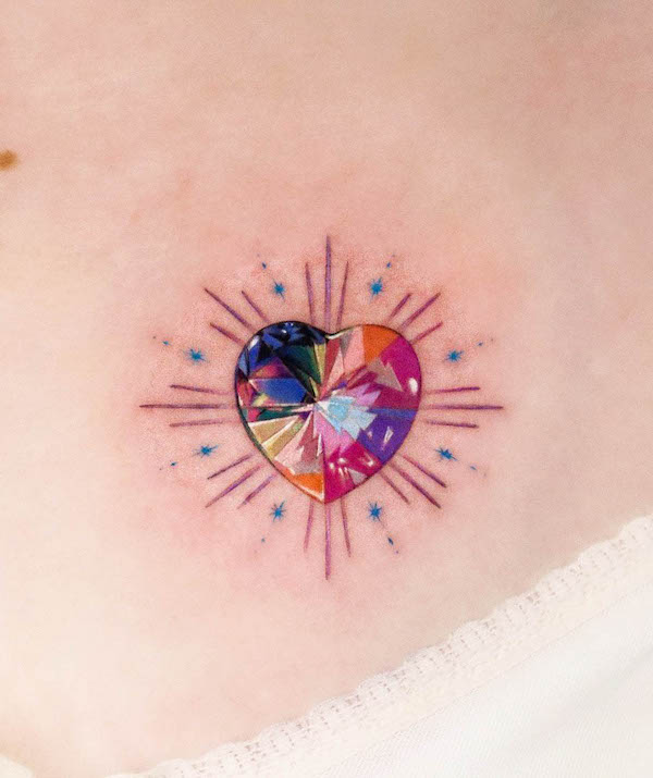 Tatuaggio cuore corona floreale di @tattoo.haneul