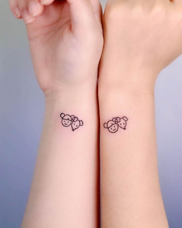 Tatuaggi da polso abbinati di @tatuatore_youngjae