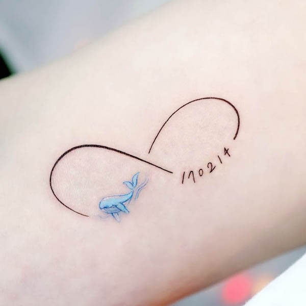 Tatuaggio con data infinita di @tattooist_namoo