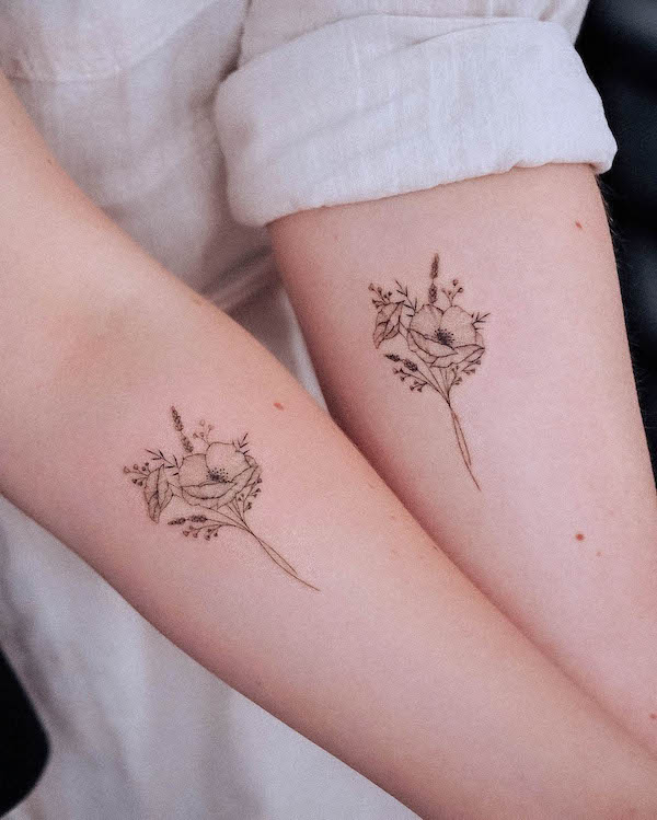 Tatuaggi delle sorelle minori di @bunami.ink_
