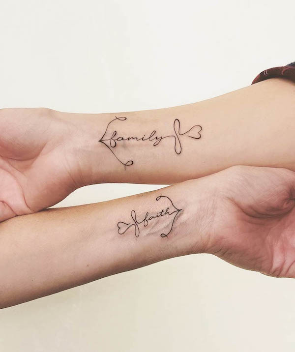 Bellissimi tatuaggi di sorella di @ruby.rad_