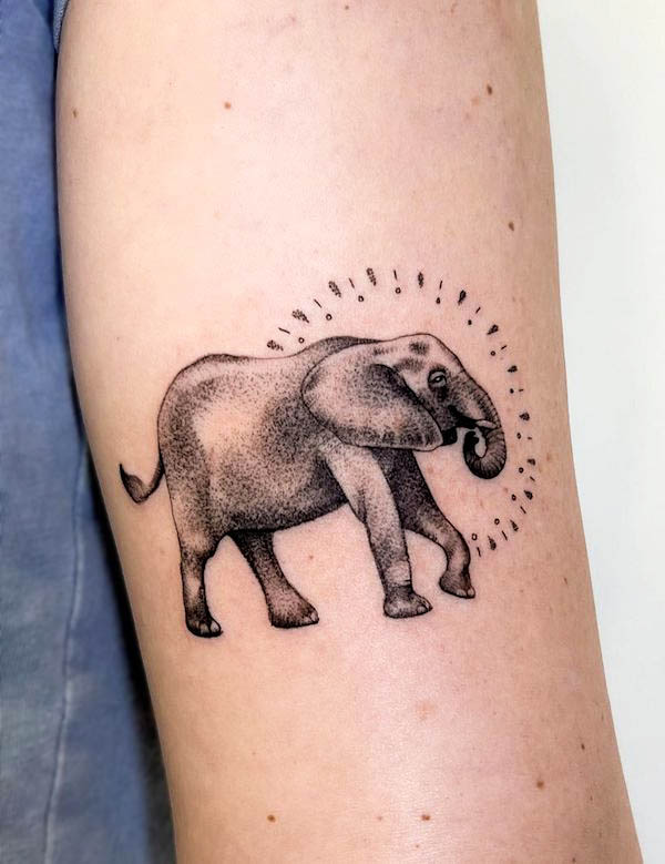Tatuaggio di elefante nero e grigio di @sammy.tattoos