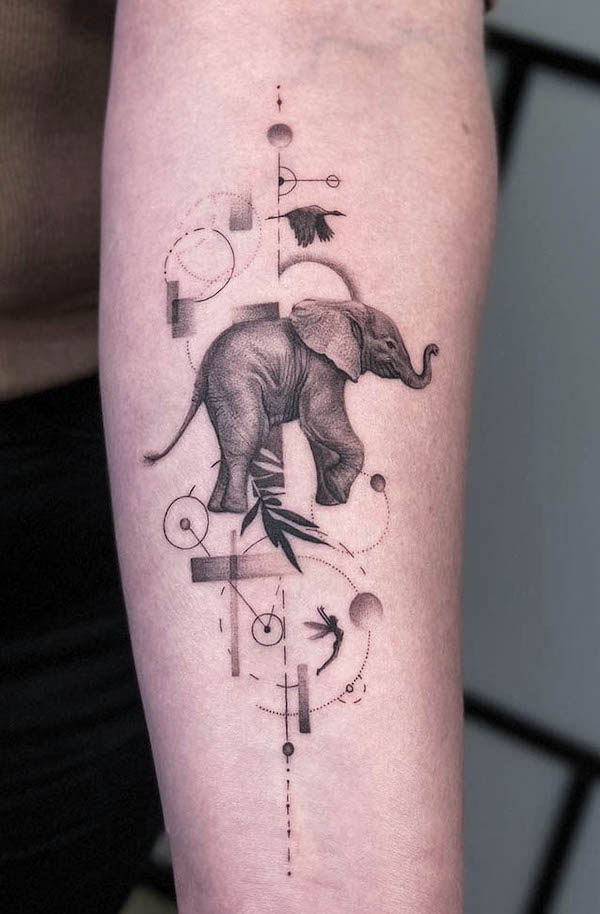 Tatuaggio intricato di elefante di @widu.tattoo