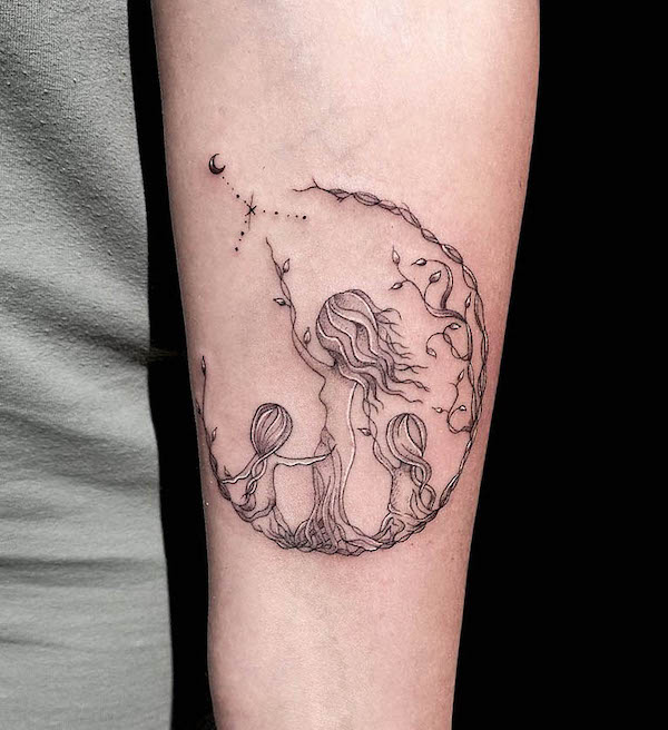 Tatuaggio dell'albero genealogico di @kleri_ink