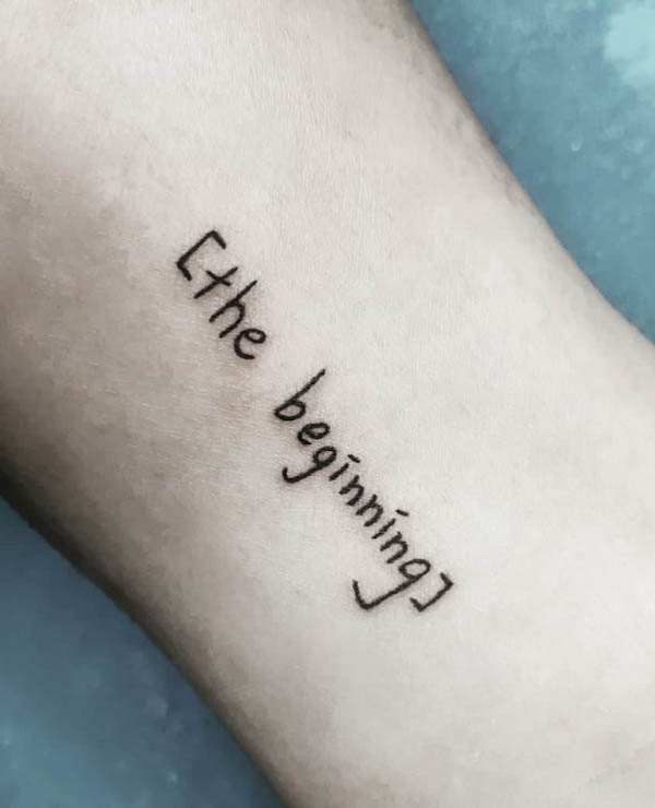 Il tatuaggio del copione iniziale di @ddkk_tatto