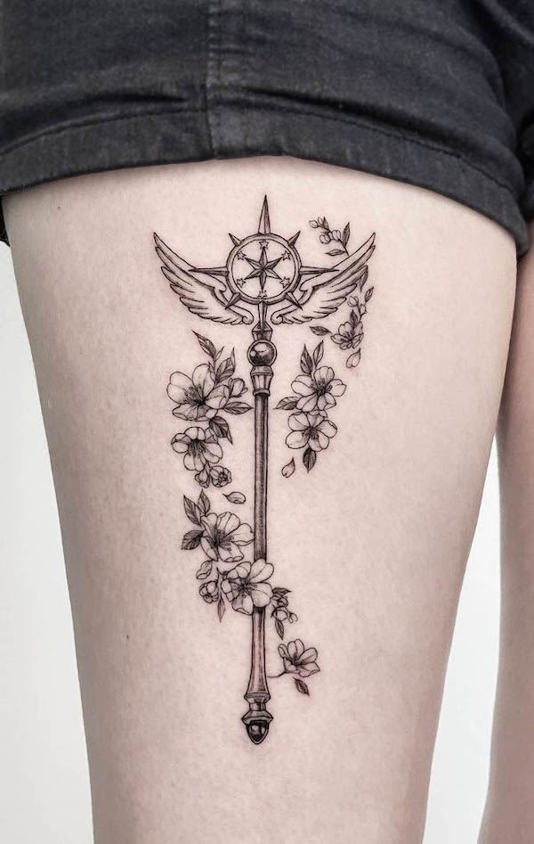 Il tatuaggio dello scettro magico sulla coscia di @paeonytattoo