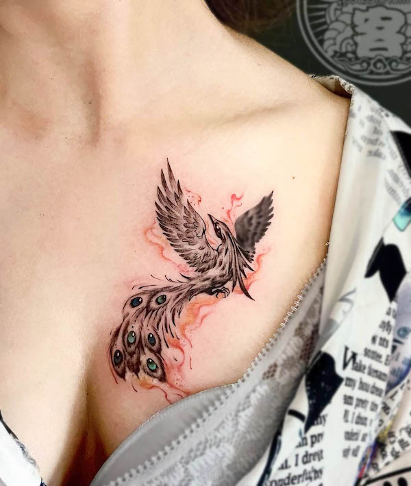 Phoenix rising from fire di @phoenix tatuaggi di @justin.llllll