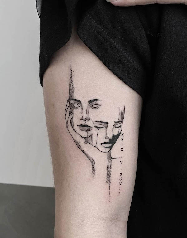 Tatuaggio dei gemelli per i Gemelli di @inkbyjoowei