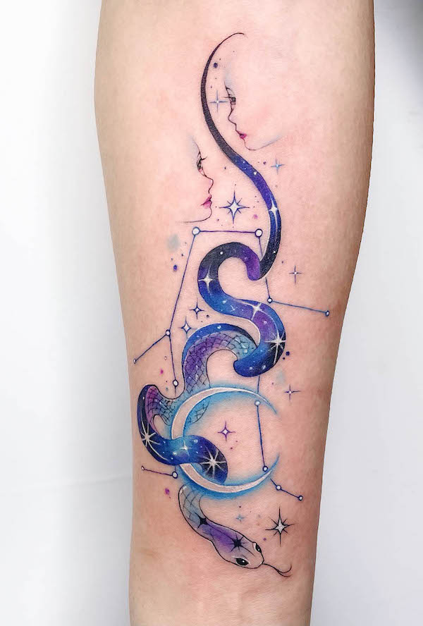 Tatuaggio di serpente stravagante di @polly_shenyintattoo