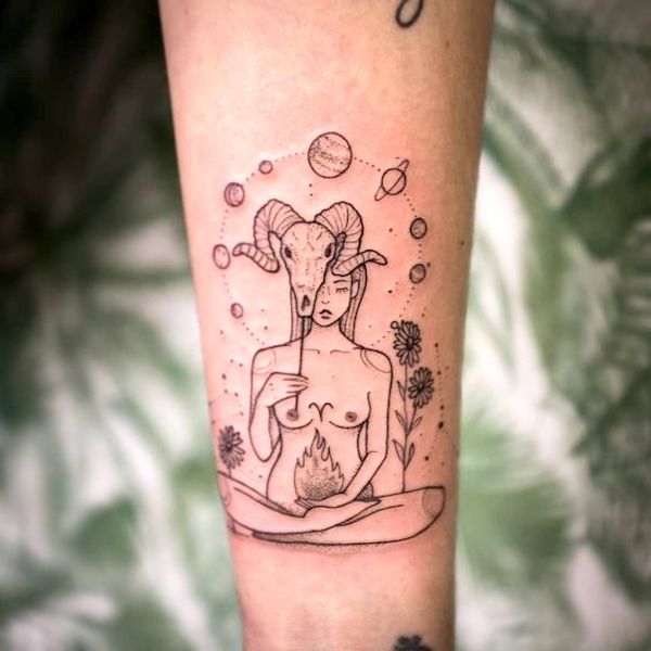 Dea cosmica dell'Ariete di @lstattoo