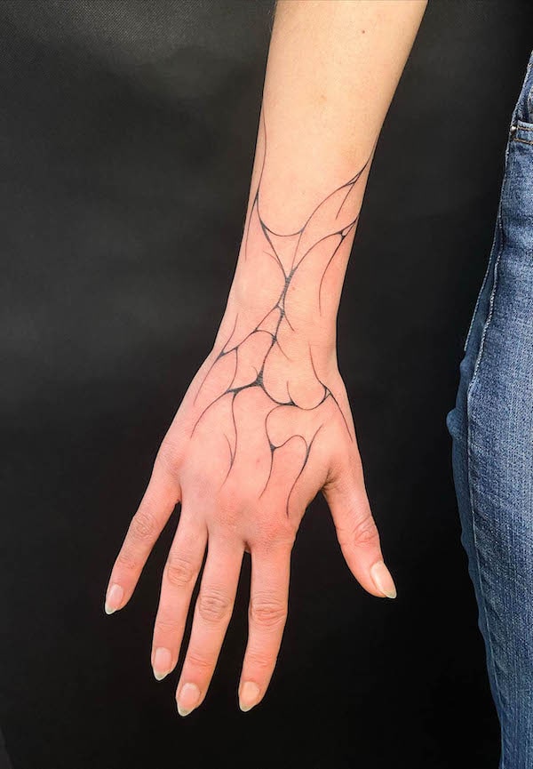 Tatuaggio super cool sulle crepe di @brudneloki