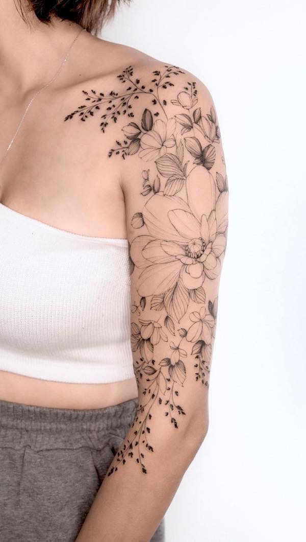 Splendida manica floreale di @abktattoo