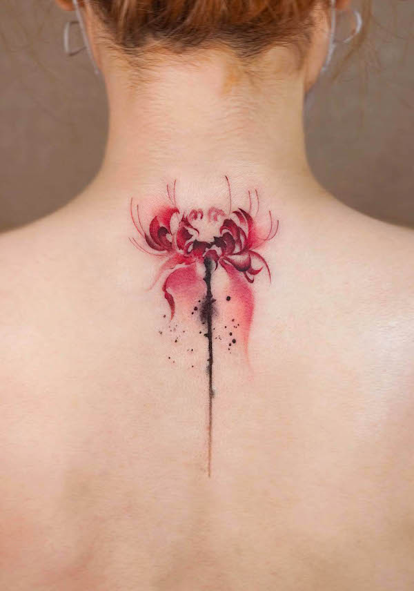 Ragno rosso giglio tatuaggio posteriore da @leean.ink