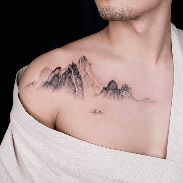 Tatuaggio cinese di paesaggio con lavaggio a inchiostro da @ink.feb24