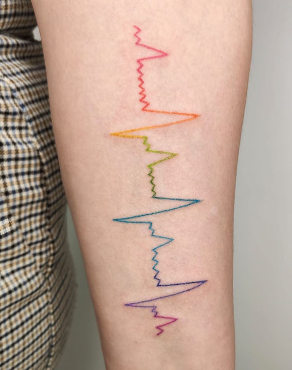 Battiti di cuore arcobaleno di @kjut.ink