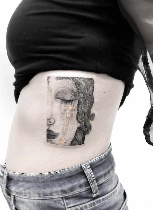 Tatuaggio Gustav Klimt Lacrime d'oro di @nicocatucci