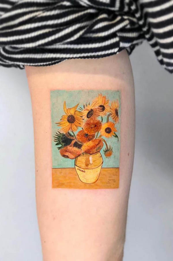 Tatuaggio Sunflowers Vincent Van Gogh di @kozo_tattoo