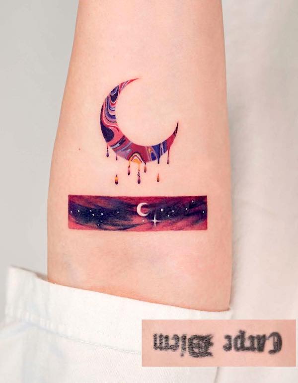 Tatuaggio luna coperto da @o.ri_tattoo