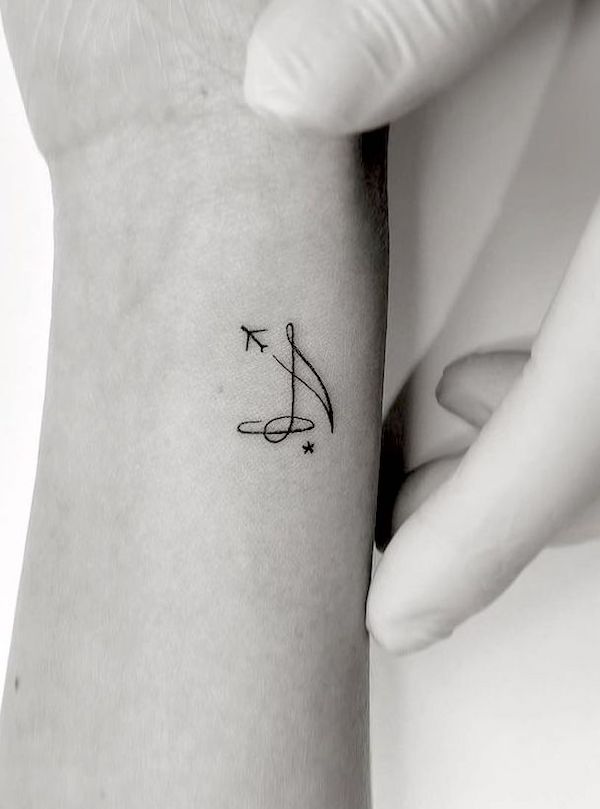 Musica e aereo piccolo tatuaggio da @playground_tat2