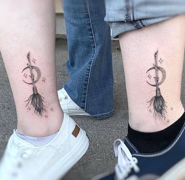 Tatuaggi di streghe sposo per gemelli di @oliviarosetattoos
