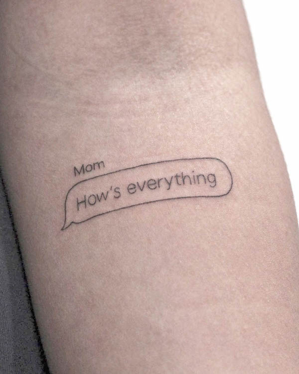 Messaggio di testo da mamma tatuaggio di @katalinamolnar