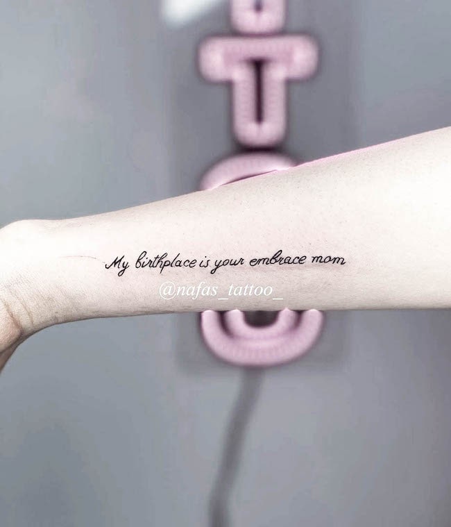 Tatuaggio con citazione