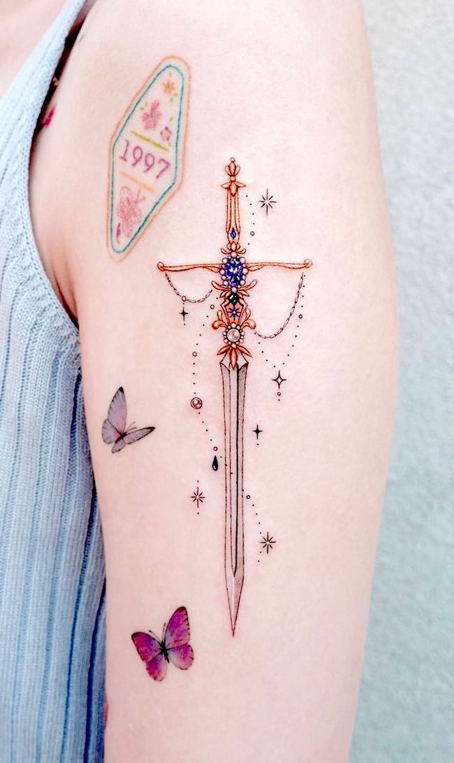 Spada della Regina di @tatuatore_solare