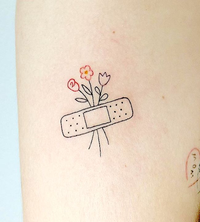Le cicatrici sono belle_ piccolo tatuaggio significativo di @_thinkdifferent
