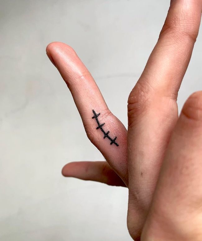 Tatuaggio sulla salute mentale di @nein666_tattoo