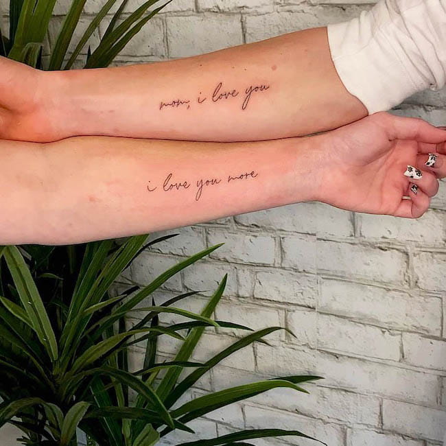Tatuaggi per madre e figlio di @niahdesign.co