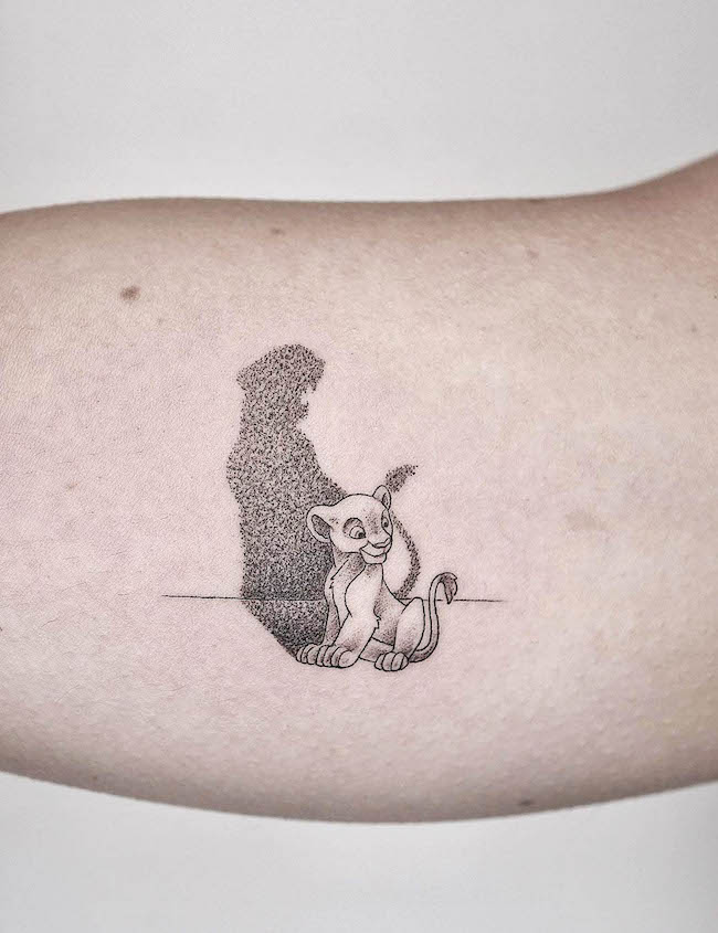 Tatuaggio di Nala sul braccio interno di @pt78tattoo