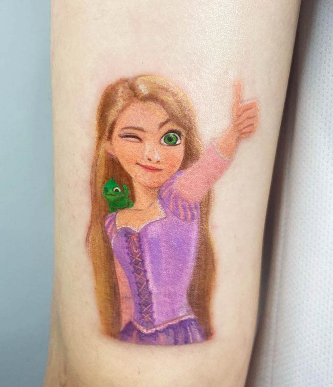 Tatuaggio Rapenzel di @tattooist_pooh