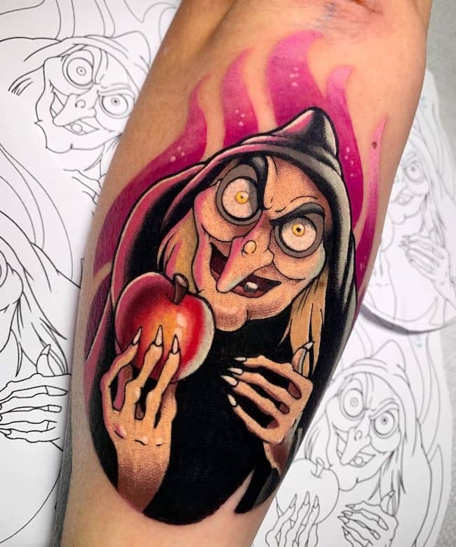 Il tatuaggio Evil Queen di @nicole_zulianello