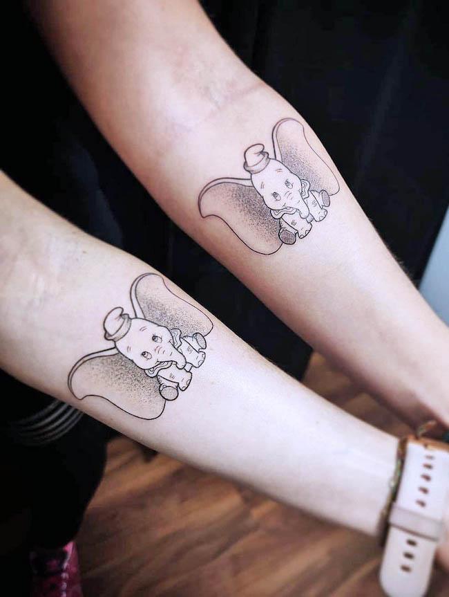 Tatuaggi Dumbo per i migliori amici di @sthr_tattoo