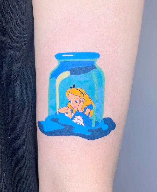 Alice in Wonderland tattoo by @tattooist_pooh