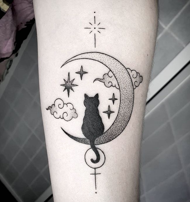 il tatuaggio del gatto stregone di @siarnthecatwitch