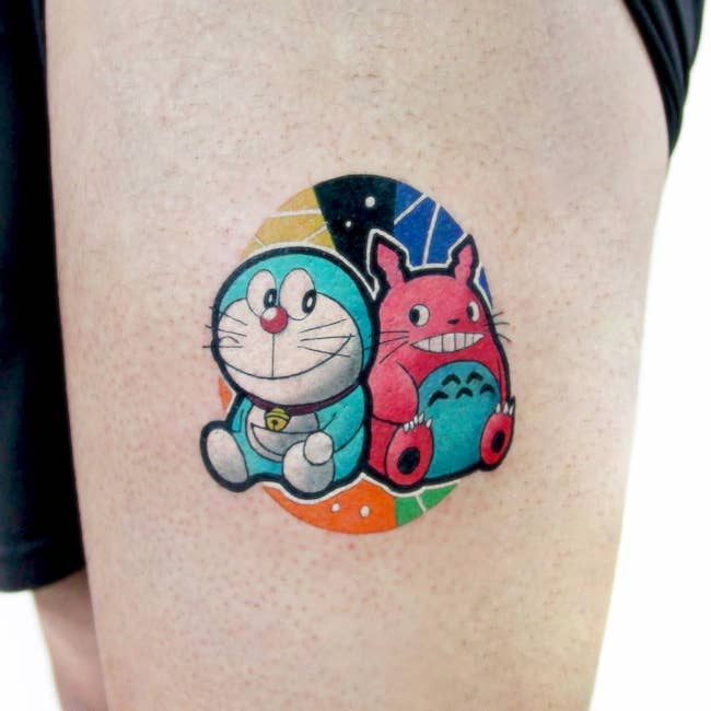 Tatuaggio di Doraemon di @polyc_sj- Tatuaggi di animazione giapponese