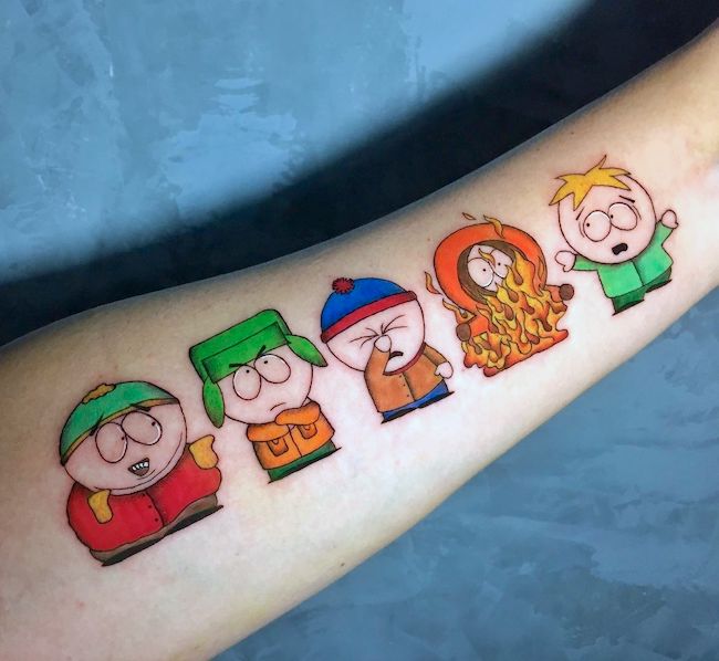 South Park tatuaggio sull'avambraccio da @gully.ink