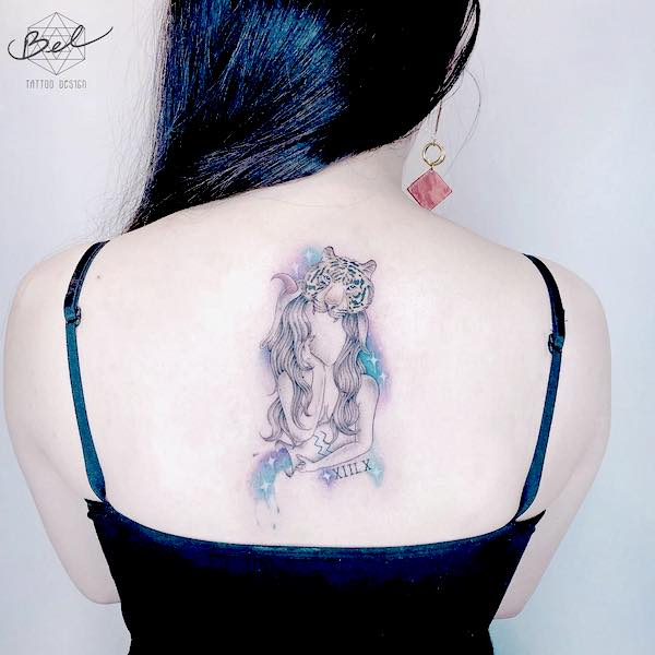 Un tatuaggio sulla schiena che rivela il lato feroce dell'Acquario di @bel_tattoo