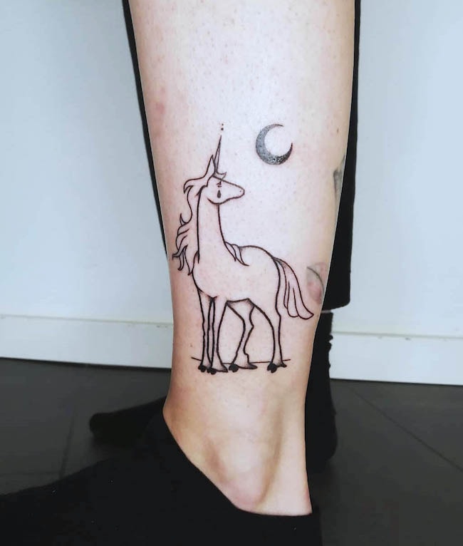 Magico unicorno tatuato da @alunitattoo