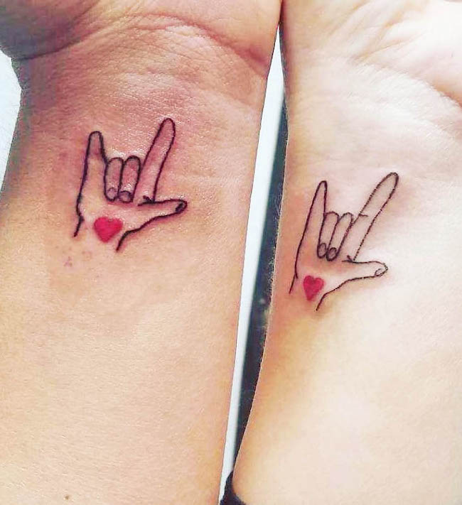 Rock on - Tatuaggi abbinati di madre e figlio di @actuallyinked
