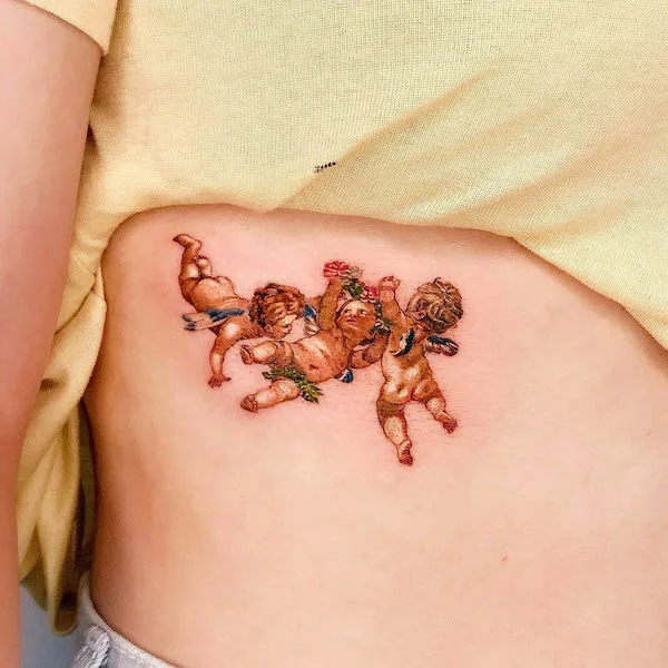 Tatuaggio underboob con angoli di realismo di @nium_ttt
